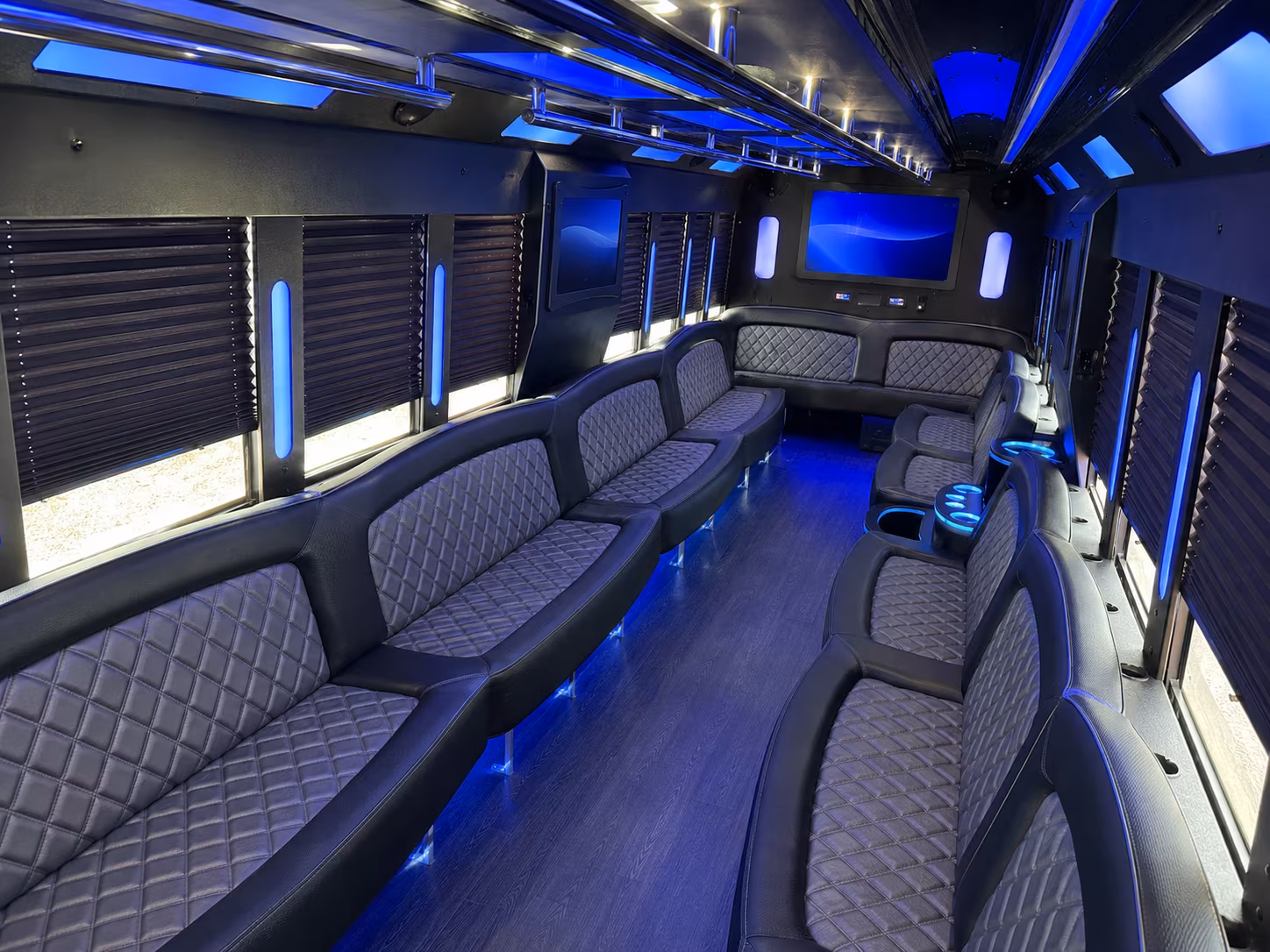 danbury holiday party bus rental