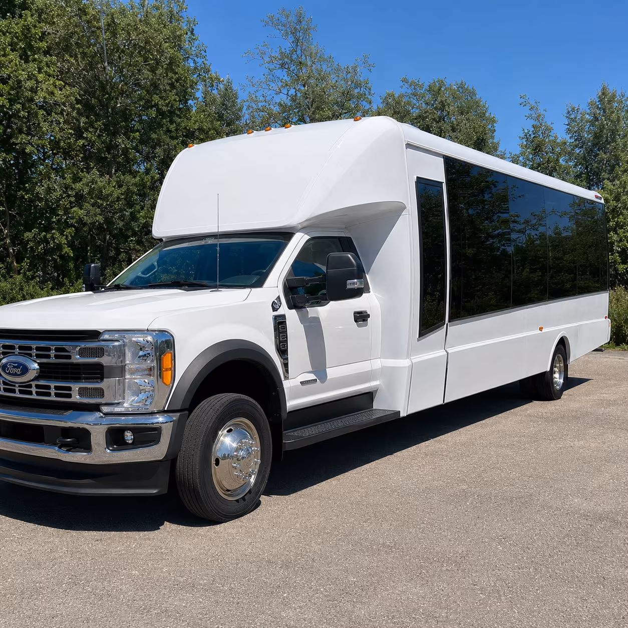 finding the right bus size for your danbury wine tour group