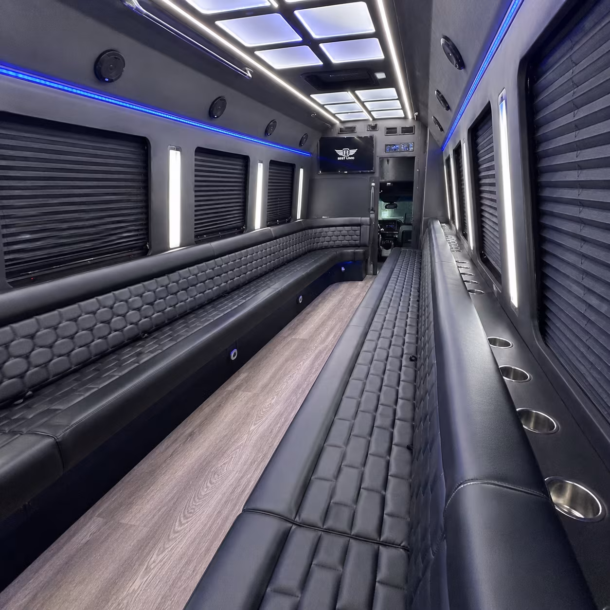 mohegan sun foxwoods danbury party bus rental