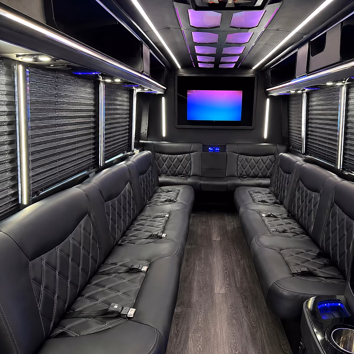 new haven danbury charter buses