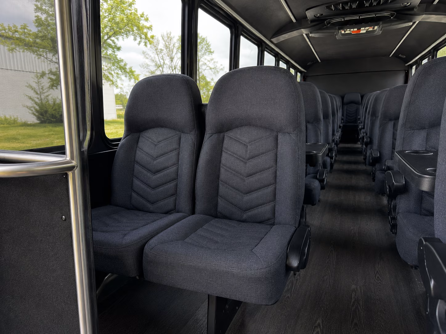new rochelle employee shuttle bus rentals in new rochelle