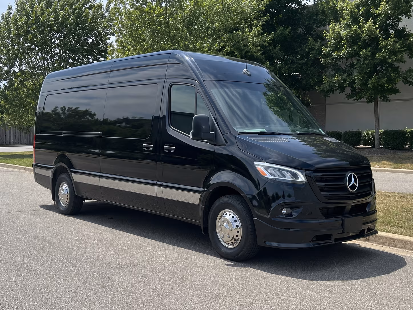 white plains employee shuttle services